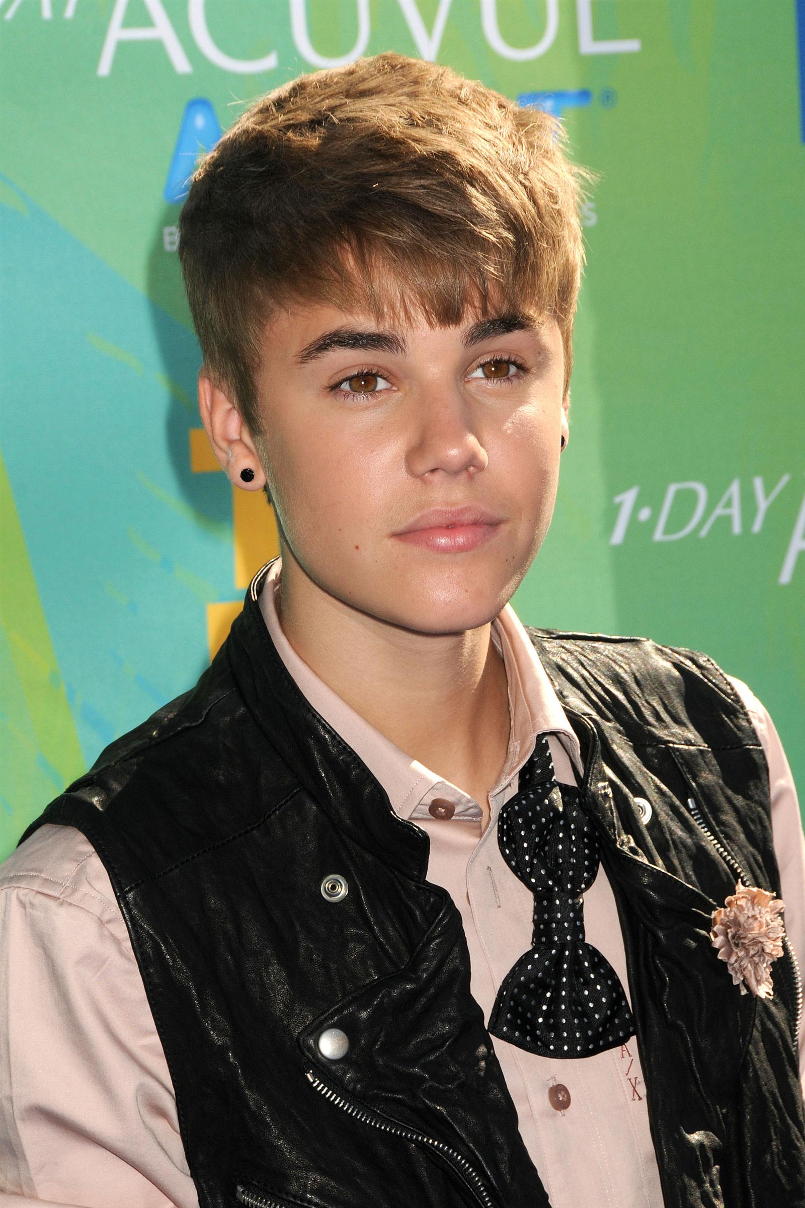 Justin Bieber at Teen Choice Awards 2011 photos | Picture 59029